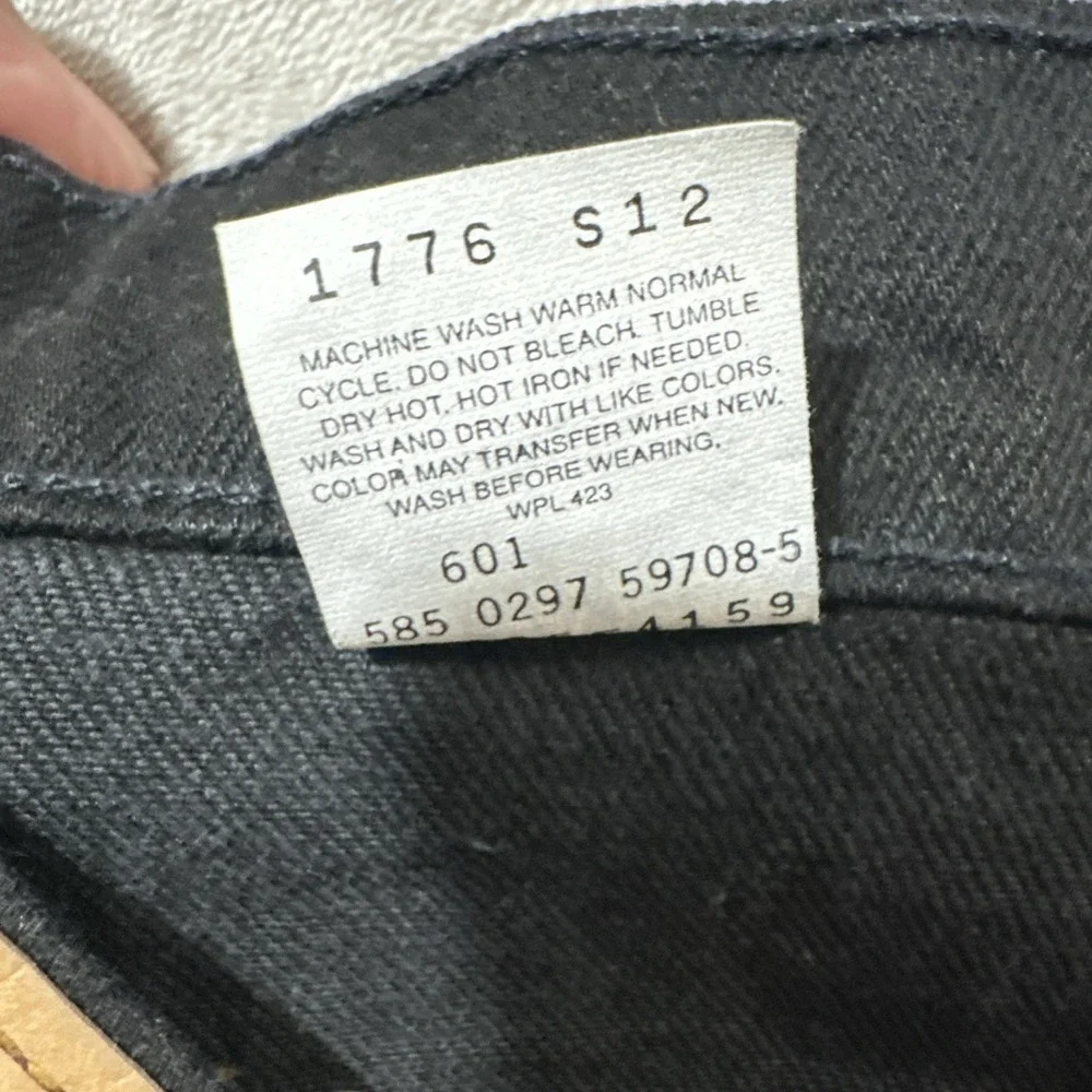 Vintage  Levis 505 Orange Tab 42 Jeans Black Regular Fit Straight Leg USA Made